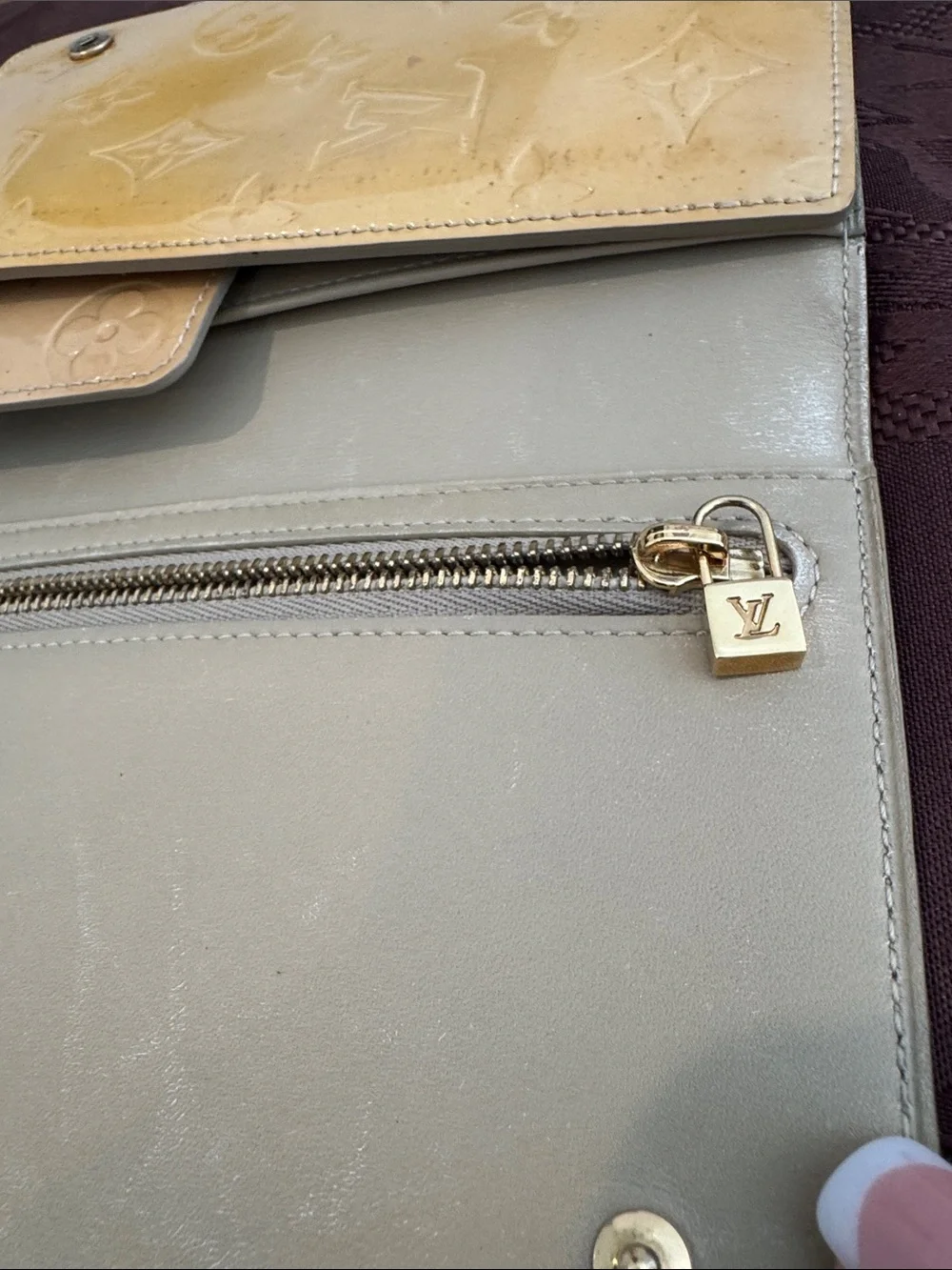 Louis Vuitton Tan Vernis Walker Pouchette